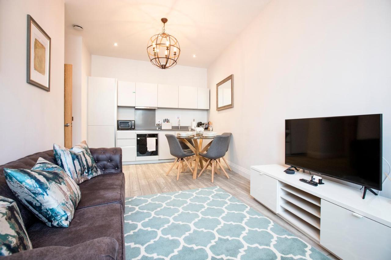 Urban Living'S - Windsor Castle Luxury Apartments Exterior foto